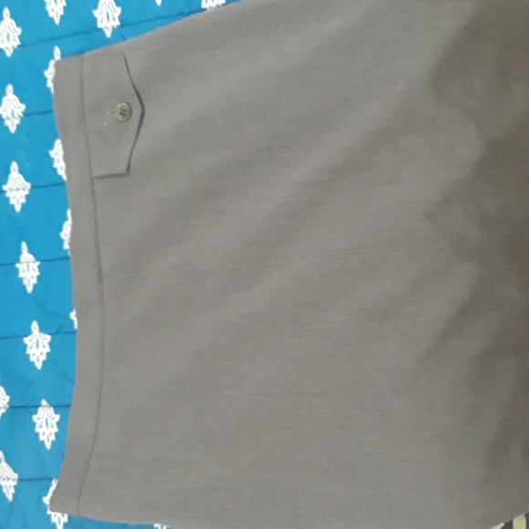 BCBG MaxAzria womens skirt size 8 - Picture 4 of 6